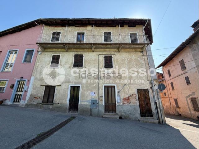 Villetta indipendente in vendita di 88 m² in Via Battisti, 8