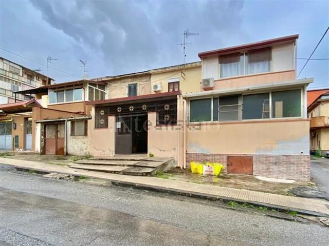 Villetta indipendente in vendita di 88 m² in Via Monti Iblei Palazzina