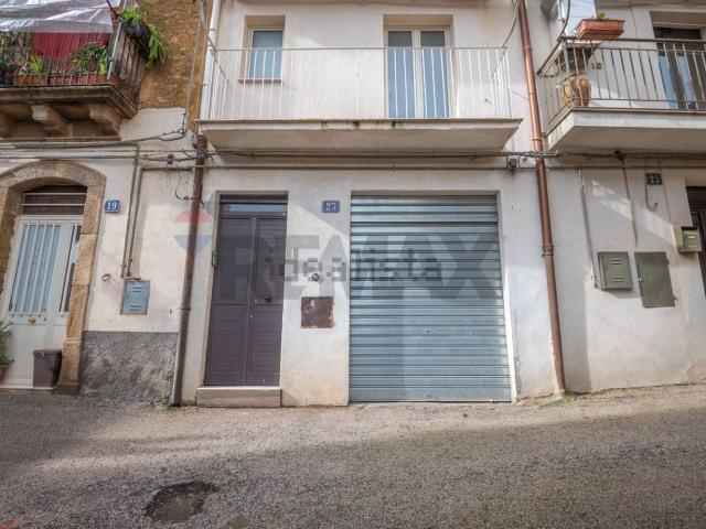 Villetta indipendente in vendita di 88 m² in Via Pampallona, 21