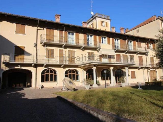 Villetta indipendente in vendita di 890 m²