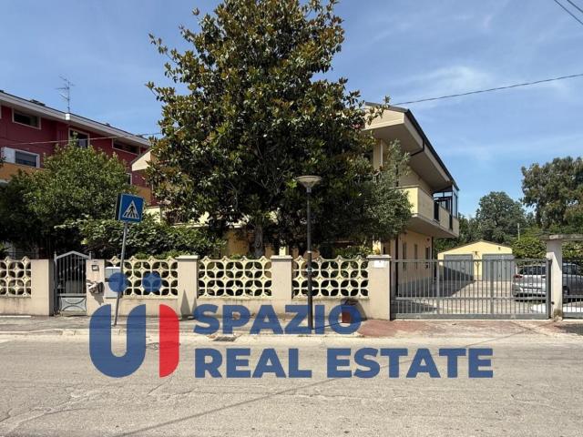 Villetta indipendente in vendita di 89 m² in Via Salara, 47
