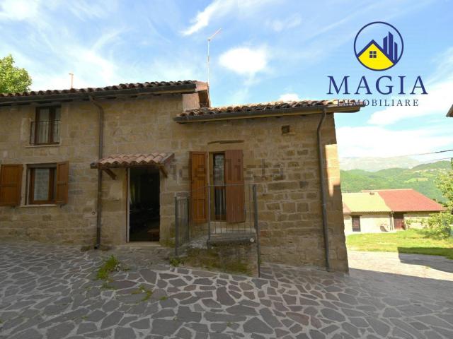 Villetta indipendente in vendita di 93 m² in Frazione Abetito Colle