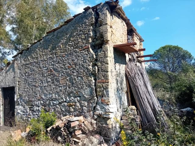 Villetta indipendente in vendita di 93 m² in Via Appia, 14