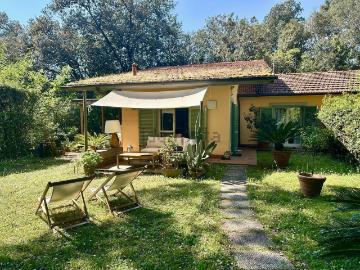 Villetta indipendente in vendita di 93 m² in Via dei Fortini