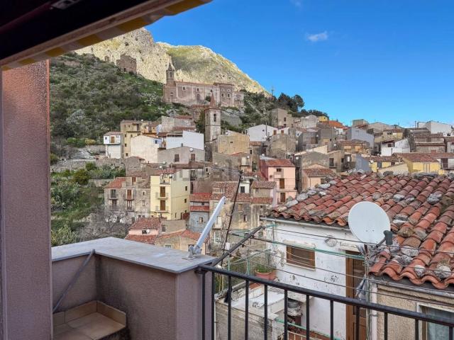 Villetta indipendente in vendita di 93 m² in Via Isonzo, 2