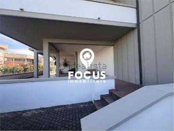 Villetta indipendente in vendita di 900 m²