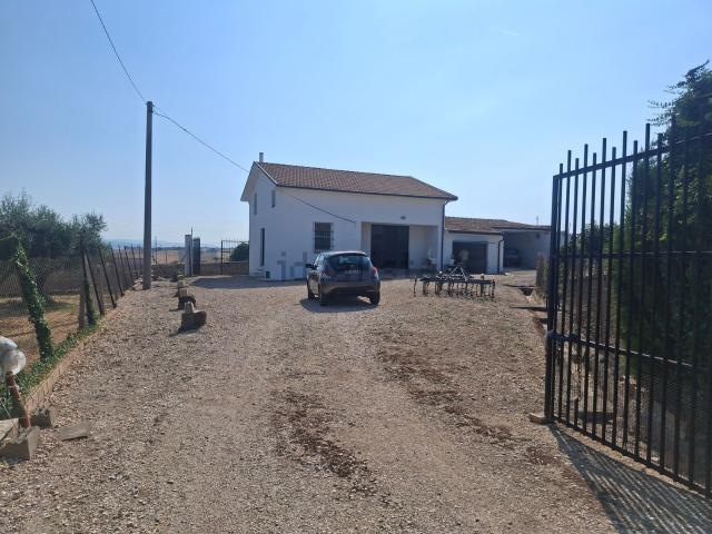 Villetta indipendente in vendita di 90 m² in Contrada Marozza
