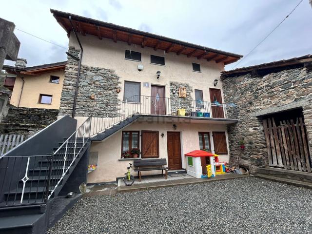 Villetta indipendente in vendita di 90 m² in Frazione Favad