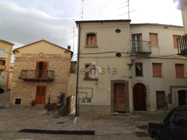 Villetta indipendente in vendita di 90 m² in Largo Fontana, 3