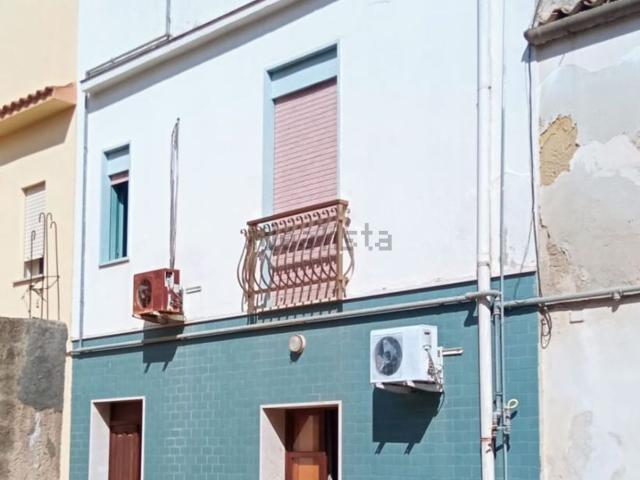 Villetta indipendente in vendita di 90 m² in Piazza San Francesco d&apos Assisi, 33