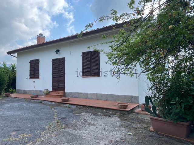 Villetta indipendente in vendita di 90 m² in Strada Provinciale Colligiana