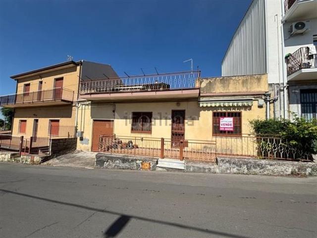 Villetta indipendente in vendita di 90 m² in Via Tarderia