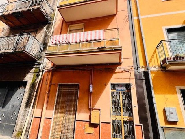 Villetta indipendente in vendita di 90 m² in Via Trieste