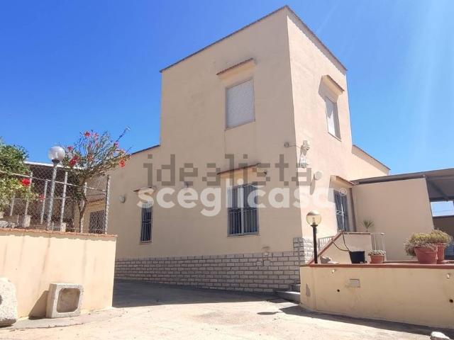 Villetta indipendente in vendita di 90 m² in Via Alberto D&apos Angelo, 2
