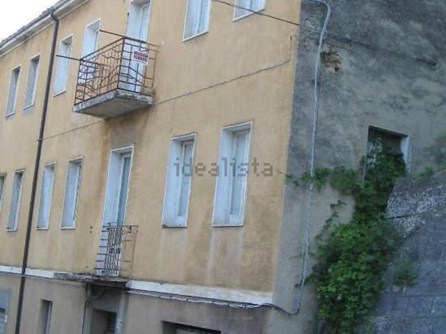 Villetta indipendente in vendita di 90 m² in Via Battisti