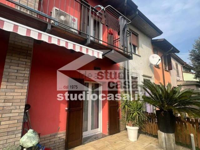Villetta indipendente in vendita di 90 m² in Via Borghetto