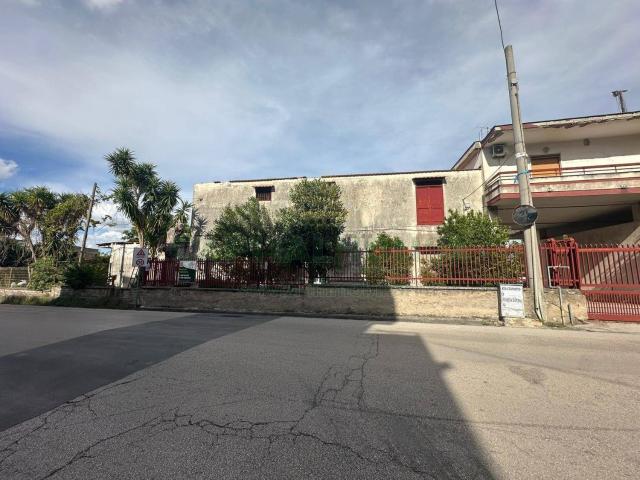 Villetta indipendente in vendita di 90 m² in Via Bosco