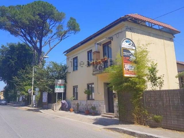 Villetta indipendente in vendita di 90 m² in Via Campidoglio