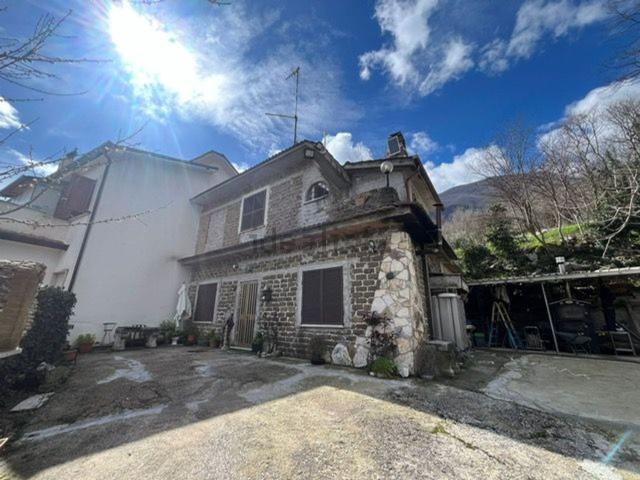 Villetta indipendente in vendita di 90 m² in Via compre, 59
