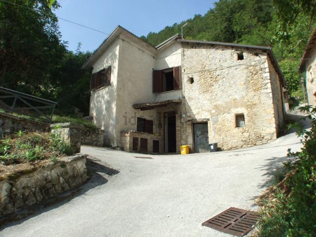 Villetta indipendente in vendita di 90 m² in Via Col di Lana
