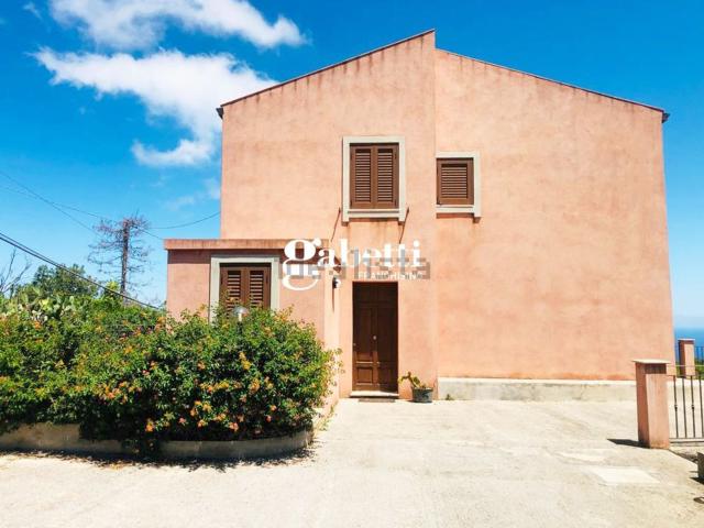 Villetta indipendente in vendita di 90 m² in Via Croce Parrino