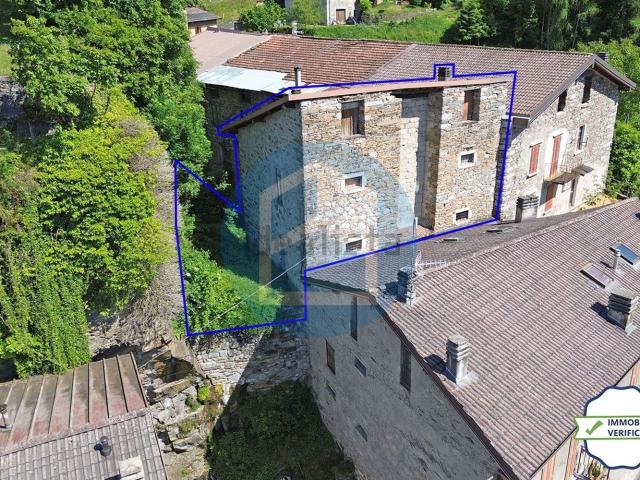 Villetta indipendente in vendita di 90 m² in Via Crocedomini