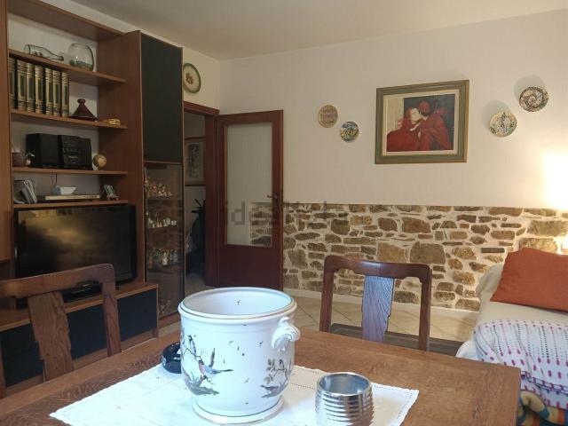 Villetta indipendente in vendita di 90 m² in Via di Castello