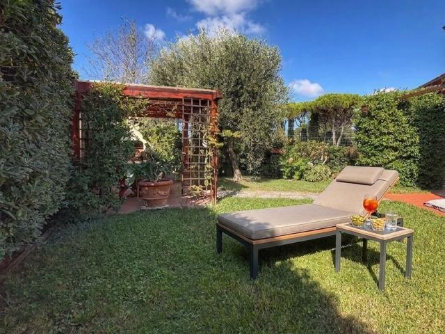 Villetta indipendente in vendita di 90 m² in Via di Quercianella