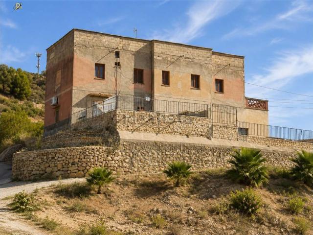 Villetta indipendente in vendita di 90 m² in Via Flora