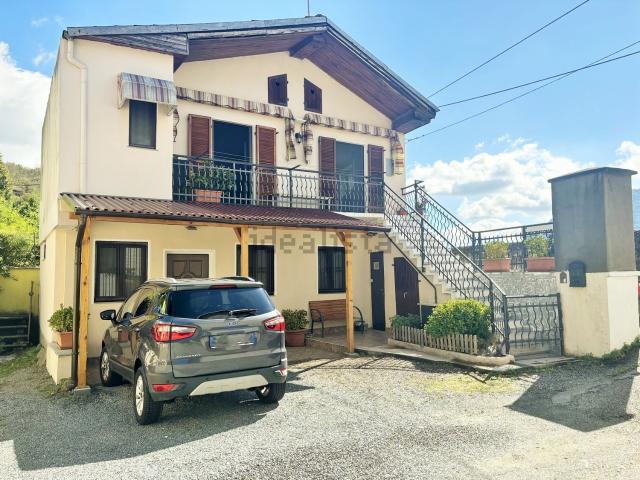 Villetta indipendente in vendita di 90 m² in Via Francesco Re, 35