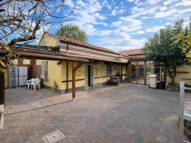 Villetta indipendente in vendita di 90 m² in Via Giuseppe Bellonci
