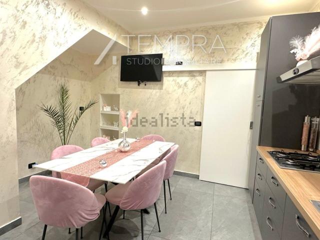 Villetta indipendente in vendita di 90 m² in Via Lanazza, 24