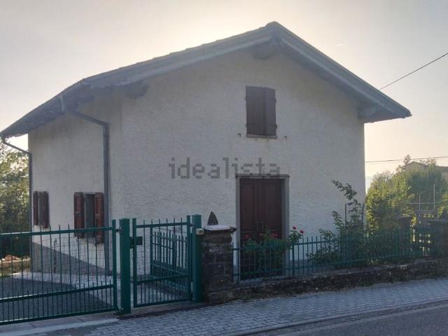 Villetta indipendente in vendita di 90 m² in Via Martiri della Libertà, 52