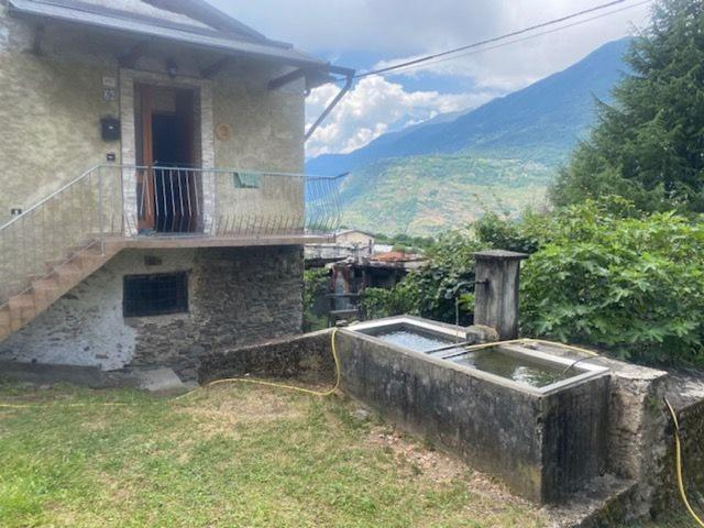 Villetta indipendente in vendita di 90 m² in Via Marescialli