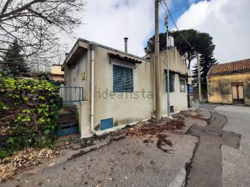 Villetta indipendente in vendita di 90 m² in Via Mongibello, 49