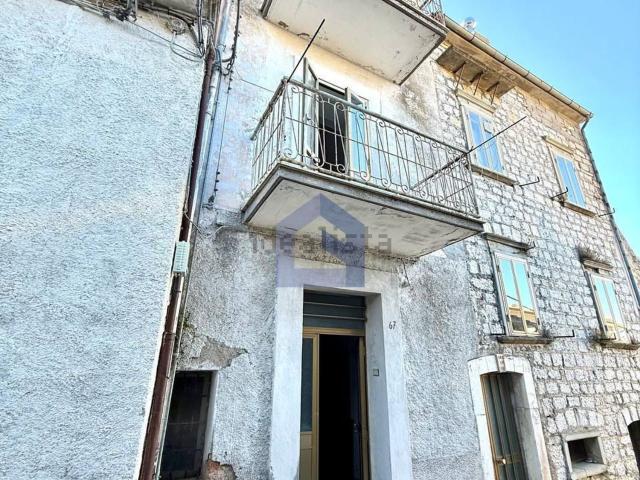 Villetta indipendente in vendita di 90 m² in Via Roma