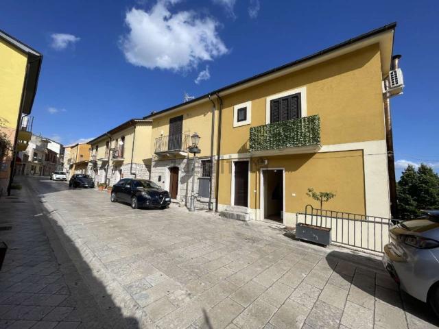 Villetta indipendente in vendita di 90 m² in Via Roma