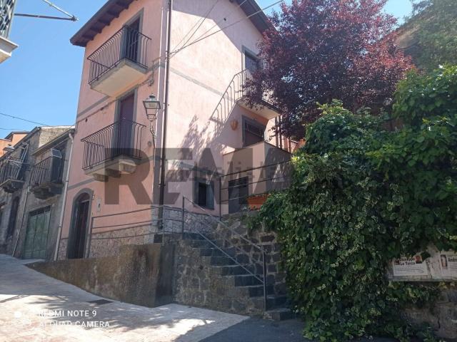 Villetta indipendente in vendita di 90 m² in Via Serbatoio, 6