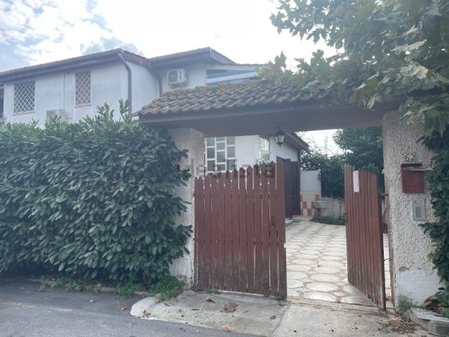 Villetta indipendente in vendita di 90 m² in Viale Colle Romito