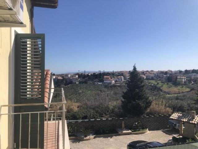 Villetta indipendente in vendita di 90 m²