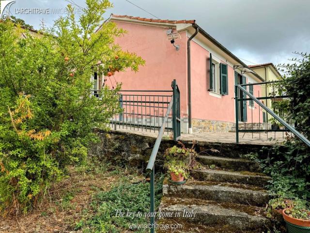 Villetta indipendente in vendita di 90 m²
