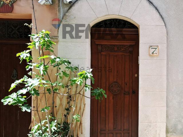 Villetta indipendente in vendita di 91 m² in Via Leonardo Ruggeri, 7