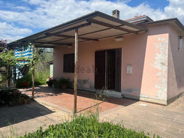 Villetta indipendente in vendita di 91 m² in Via Gotara