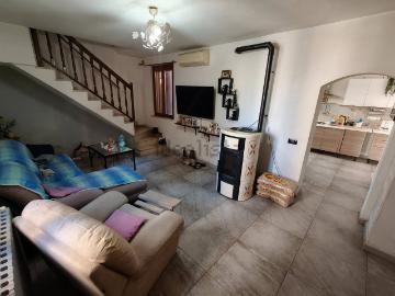 Villetta indipendente in vendita di 91 m² in Via Mons Mezzadri