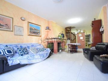 Villetta indipendente in vendita di 91 m² in Via Roma, 67