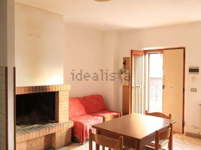 Villetta indipendente in vendita di 91 m² in Via Lazio, 45