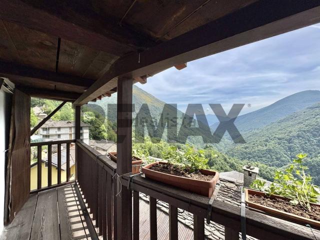 Villetta indipendente in vendita di 92 m² in Via I Maggio, 2