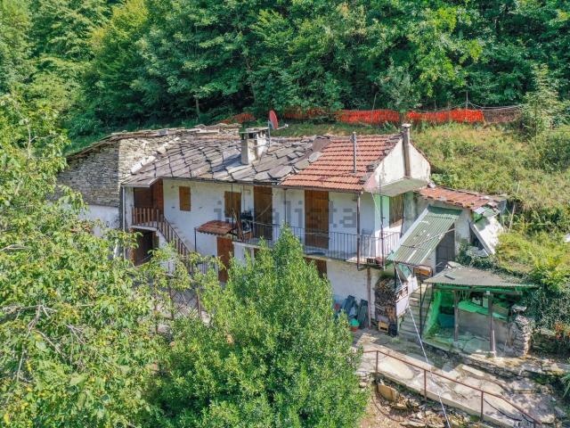 Villetta indipendente in vendita di 92 m² in Via Cave, 1