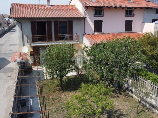 Villetta indipendente in vendita di 97 m² in Corso Italia, 120