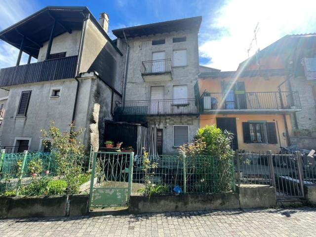 Villetta indipendente in vendita di 97 m² in Piazza Francesco Peregalli, 4